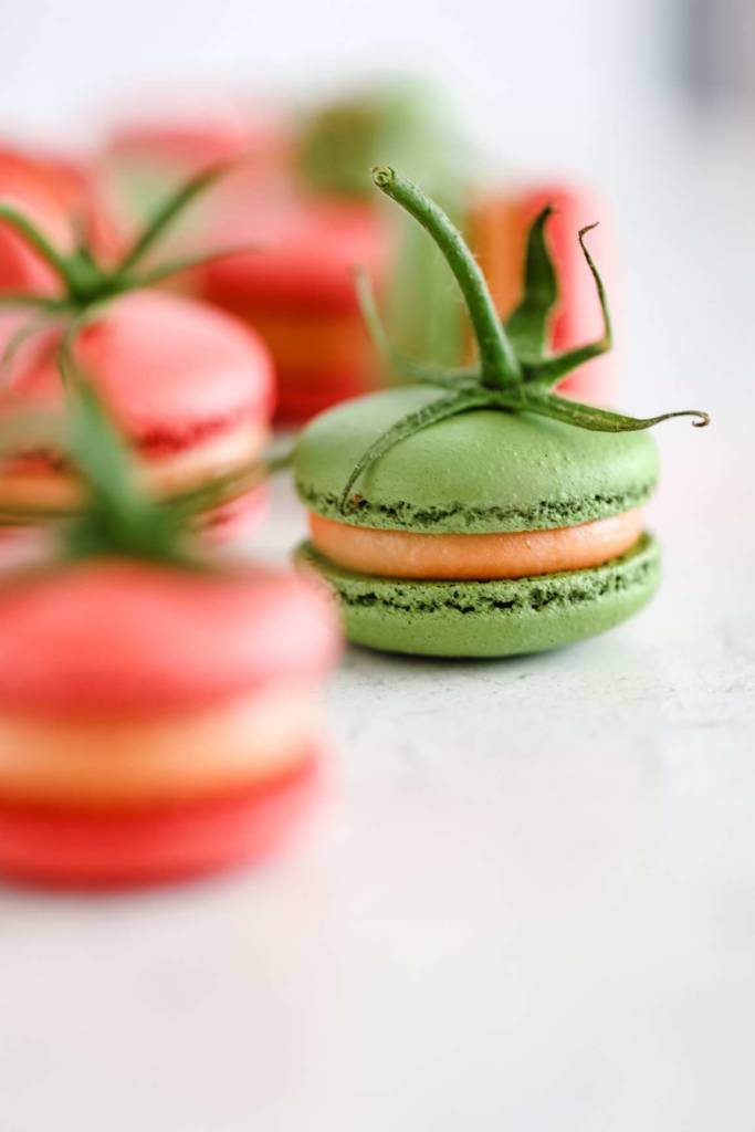 tomato macarons