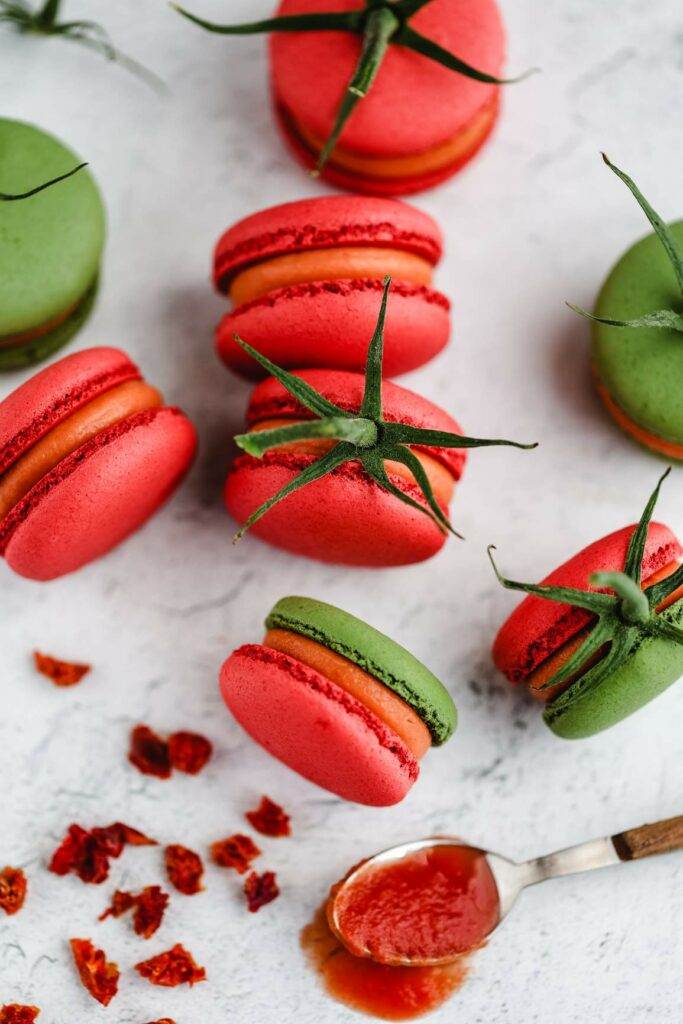 tomato macarons