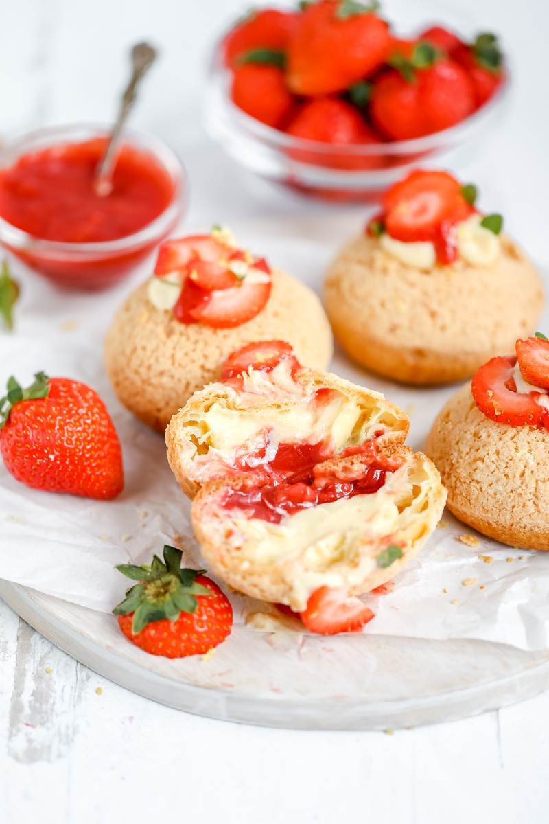 Strawberry Cream Puffs (Choux Craquelin)