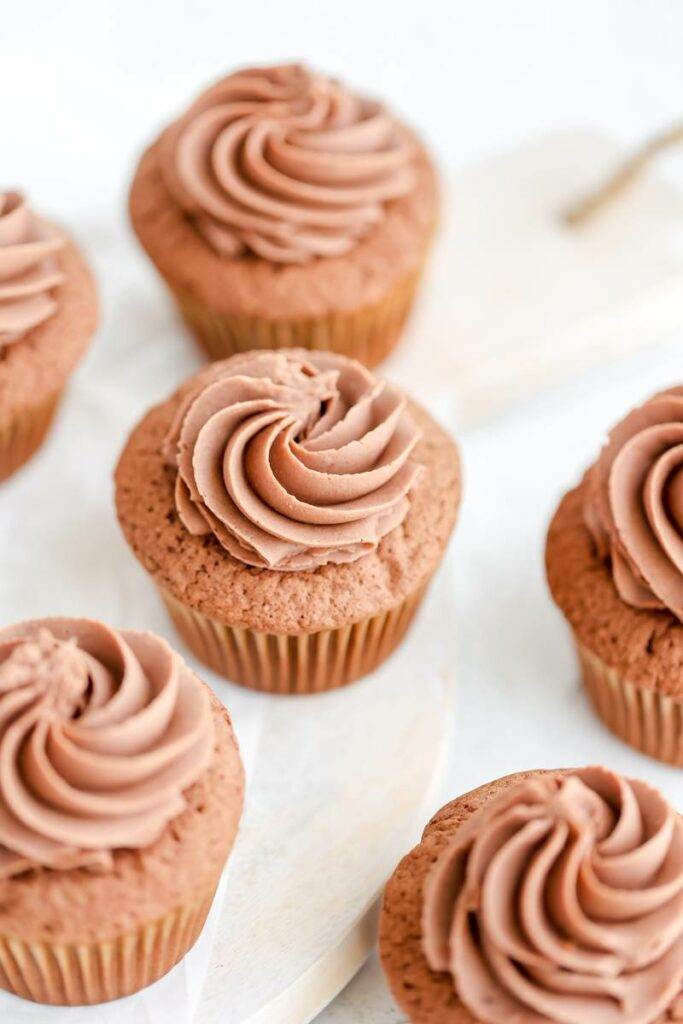 Chocolate caramel cupcakes