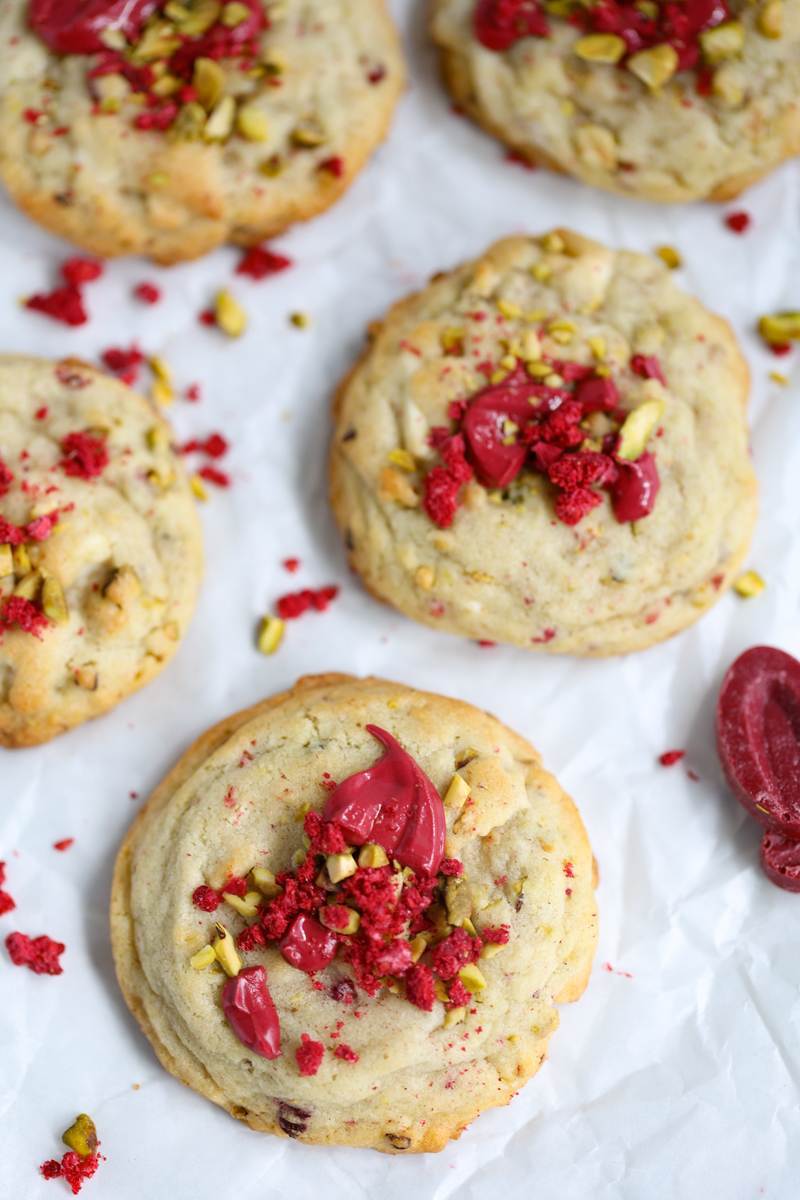 Pistachio Raspberry Cookies