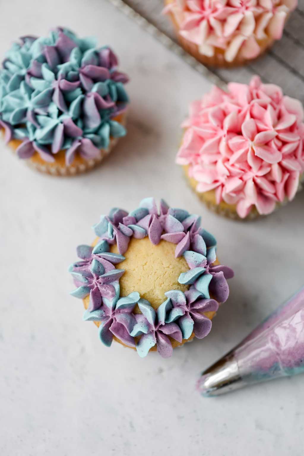 Buttercream recipe (Hydrangea flowers) Everything Marina